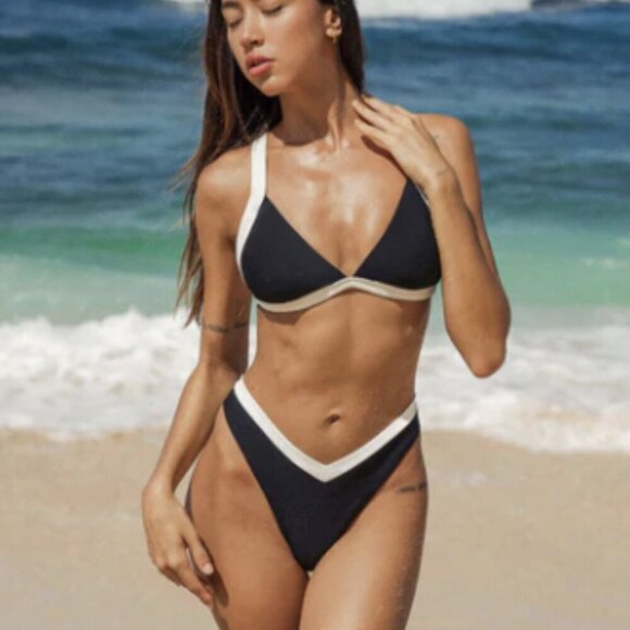 BERLOOK Contrast Trim Triangle Bikini Top AND Contrast Trim V-Cut BOT 57 - Picture 4 of 16
